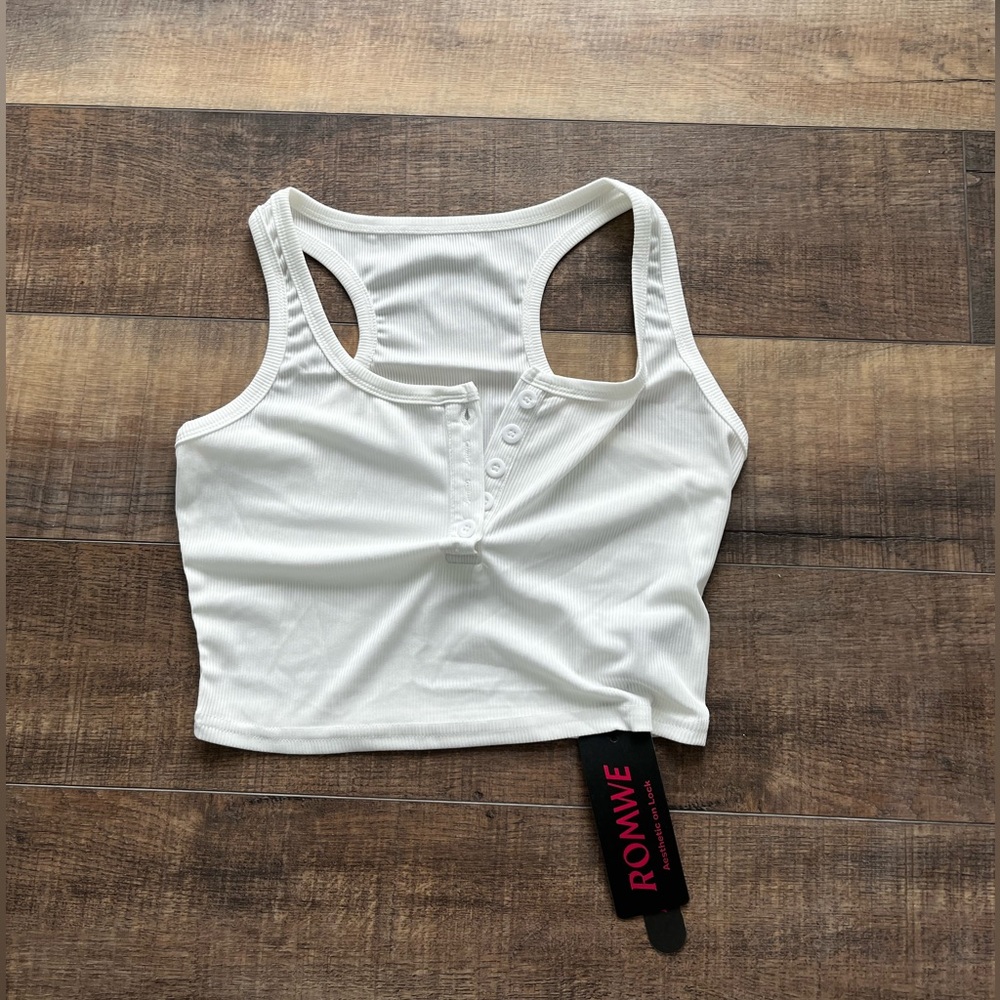 White tank